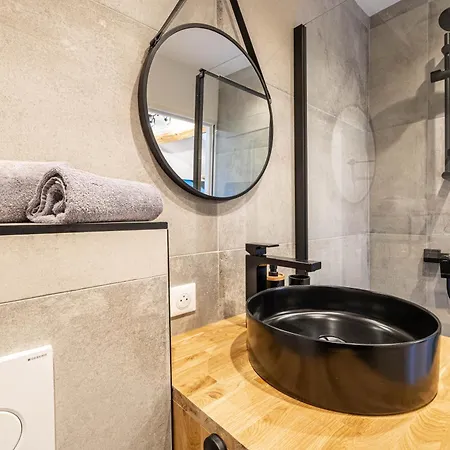5 Carnot - Beautiful Apartment, 4 People, 150m From Palais Des Festivals *